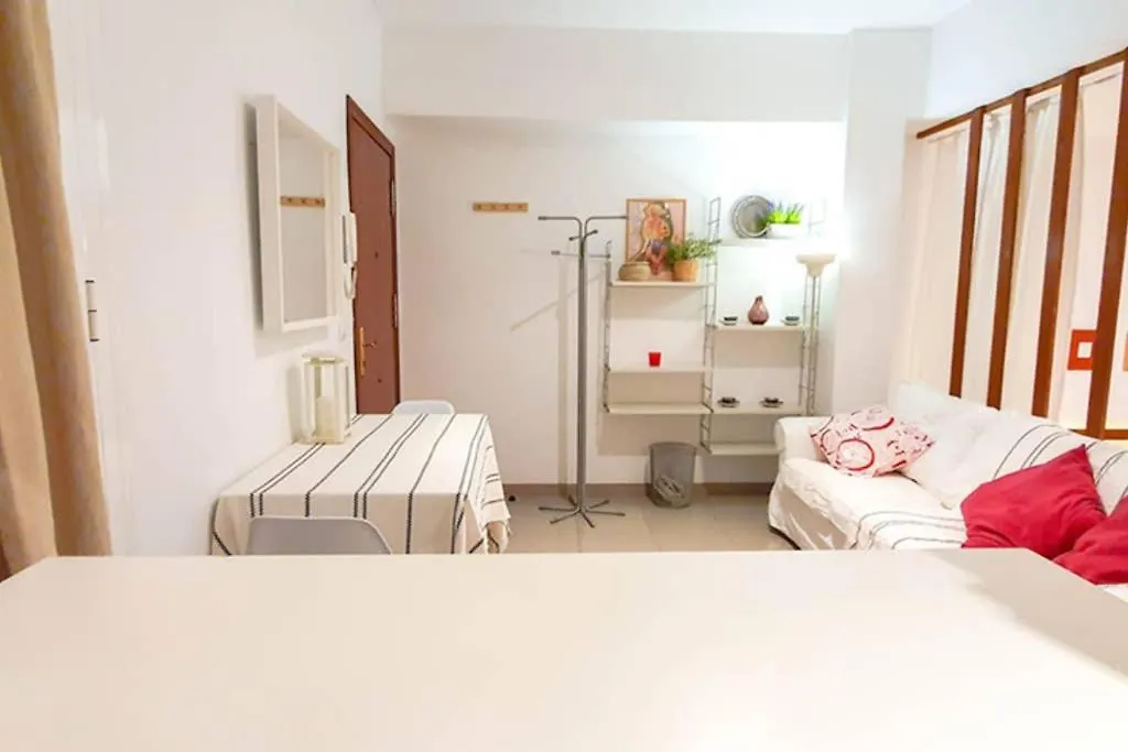 Apartamento Suite Next To Catedral Sevilla Daire