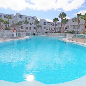  Apartment Lanzamar 2 Bedroom Spain